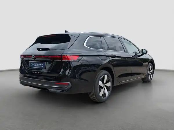 VW PASSAT (5/17)