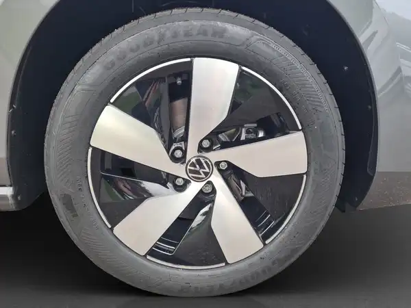 VW PASSAT (16/16)