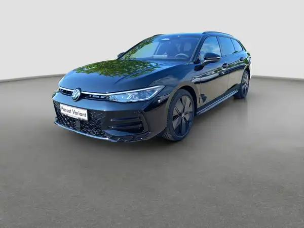 VW PASSAT (1/17)
