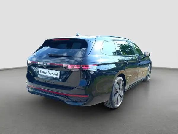 VW PASSAT (5/17)