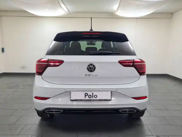 VW POLO (6/19)