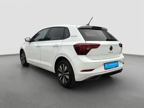VW POLO (7/16)