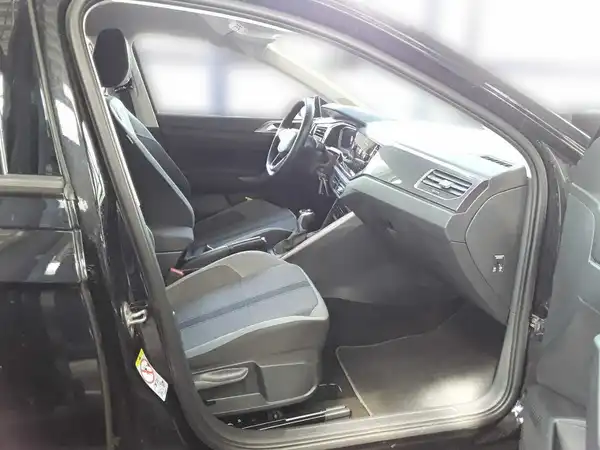 VW POLO (7/7)