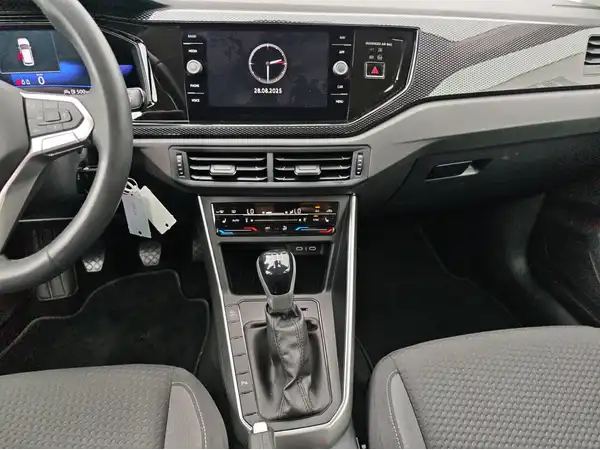 VW POLO (12/16)