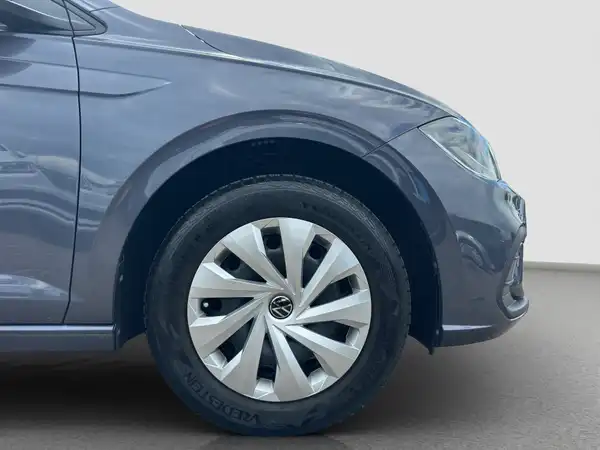 VW POLO (16/16)