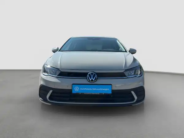 VW POLO (3/16)