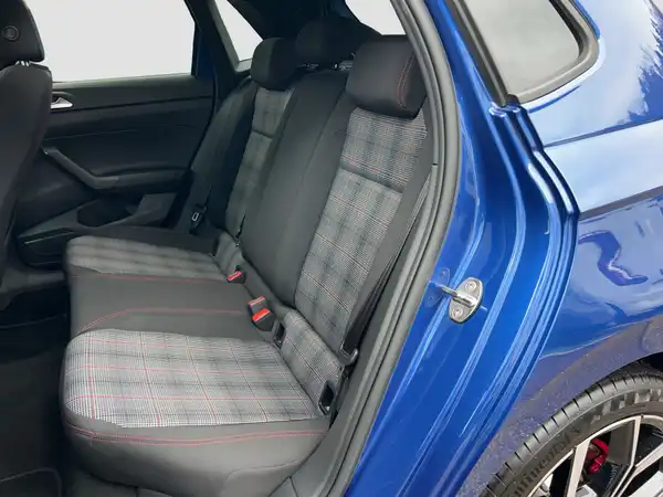 VW POLO GTI (9/16)
