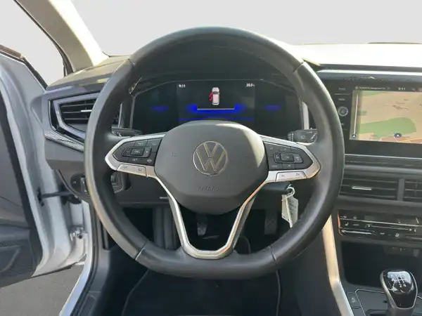 VW POLO (11/16)