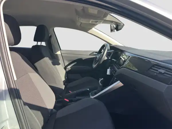 VW POLO (14/16)