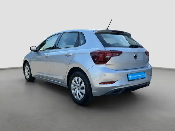 VW POLO (7/16)