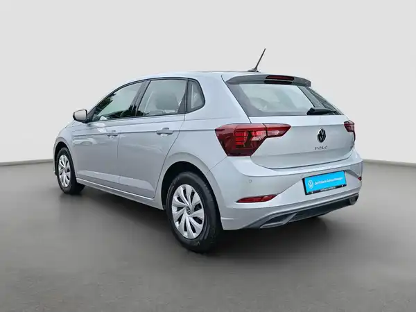 VW POLO (7/16)