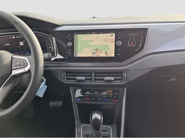 VW POLO (12/16)