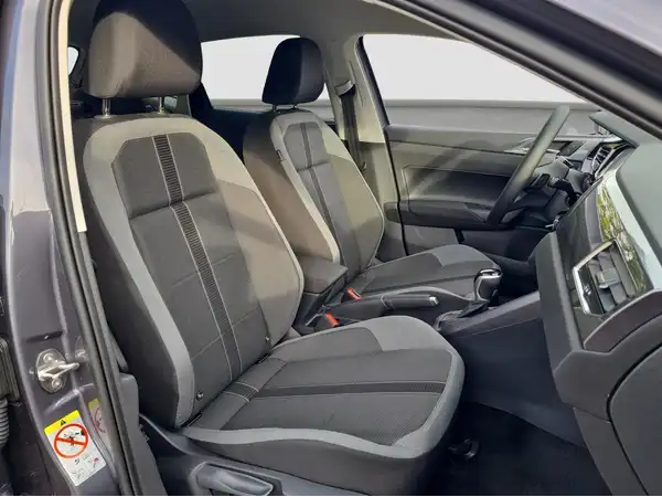 VW POLO (14/16)