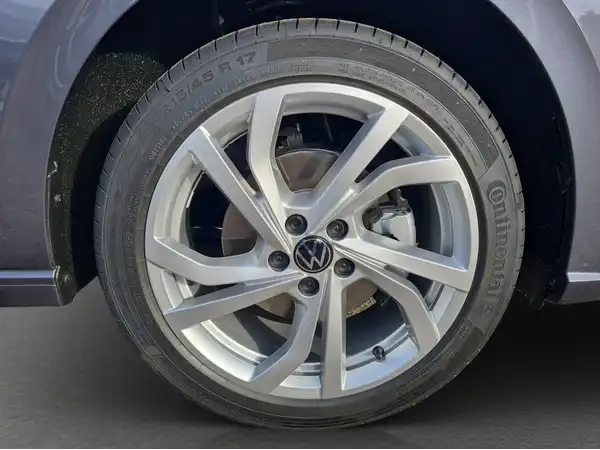 VW POLO (16/16)