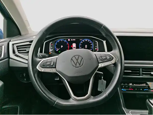 VW POLO (11/16)