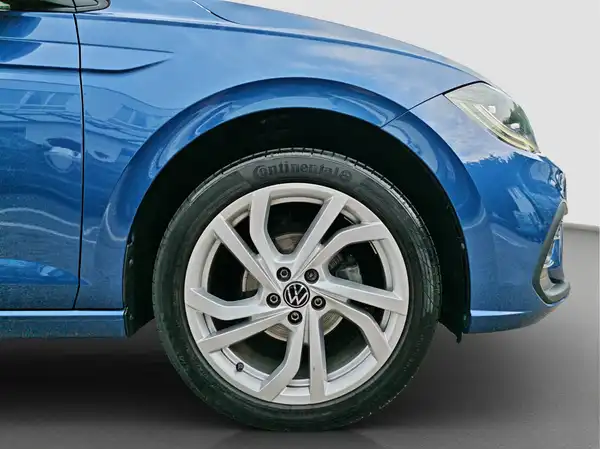 VW POLO (16/16)