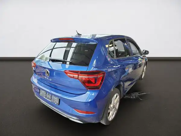 VW POLO (3/3)