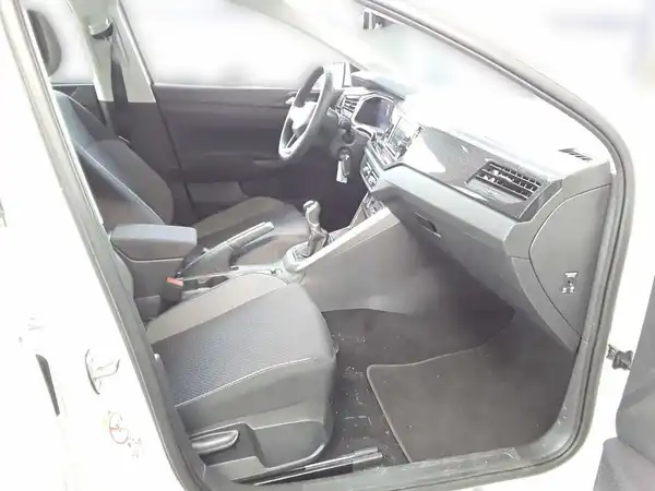 VW POLO (7/7)