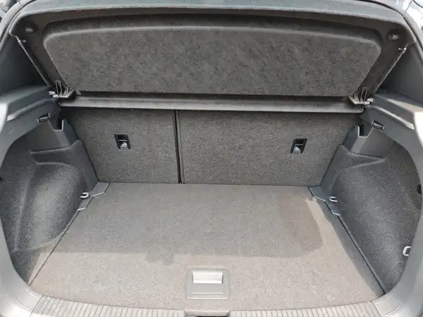 VW T-CROSS (13/16)