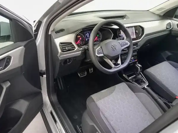 VW T-CROSS (8/25)