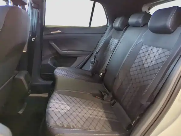 VW T-CROSS (9/16)
