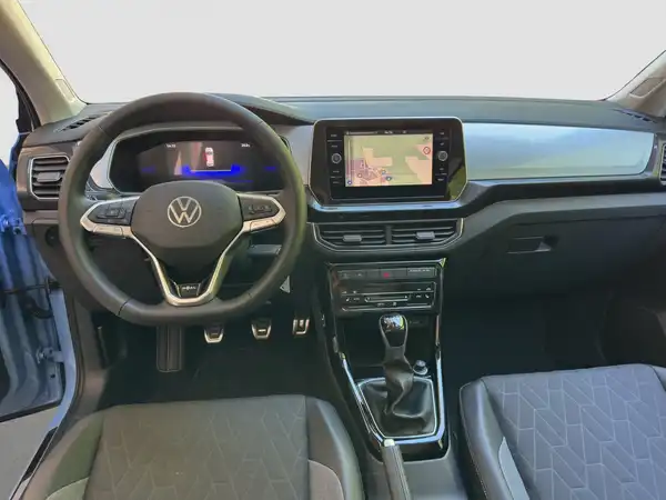 VW T-CROSS (10/16)
