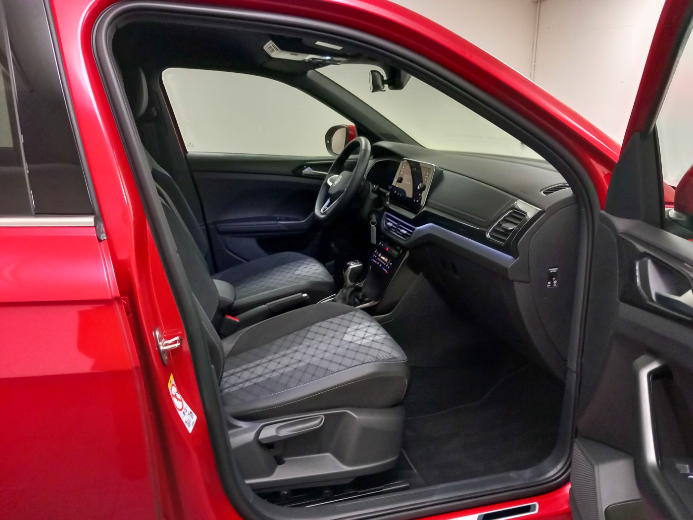VW T-CROSS (18/18)