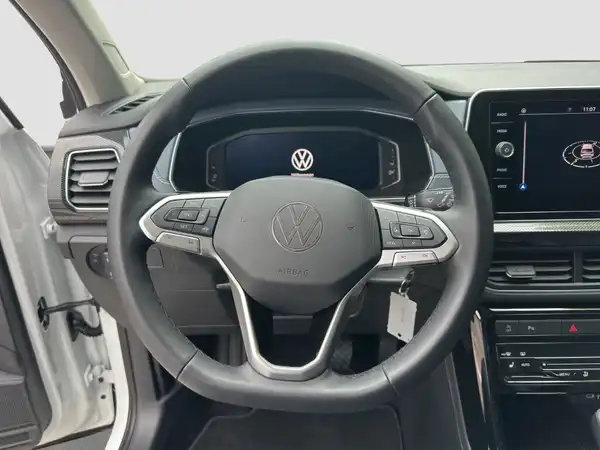 VW T-CROSS (11/17)
