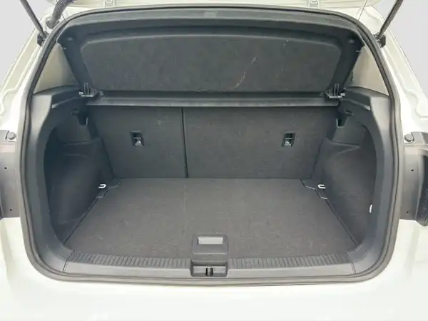 VW T-CROSS (13/17)