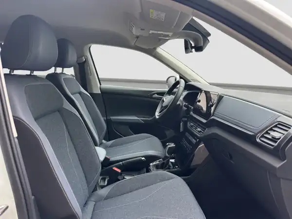 VW T-CROSS (15/17)