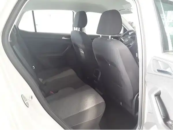 VW T-CROSS (6/8)
