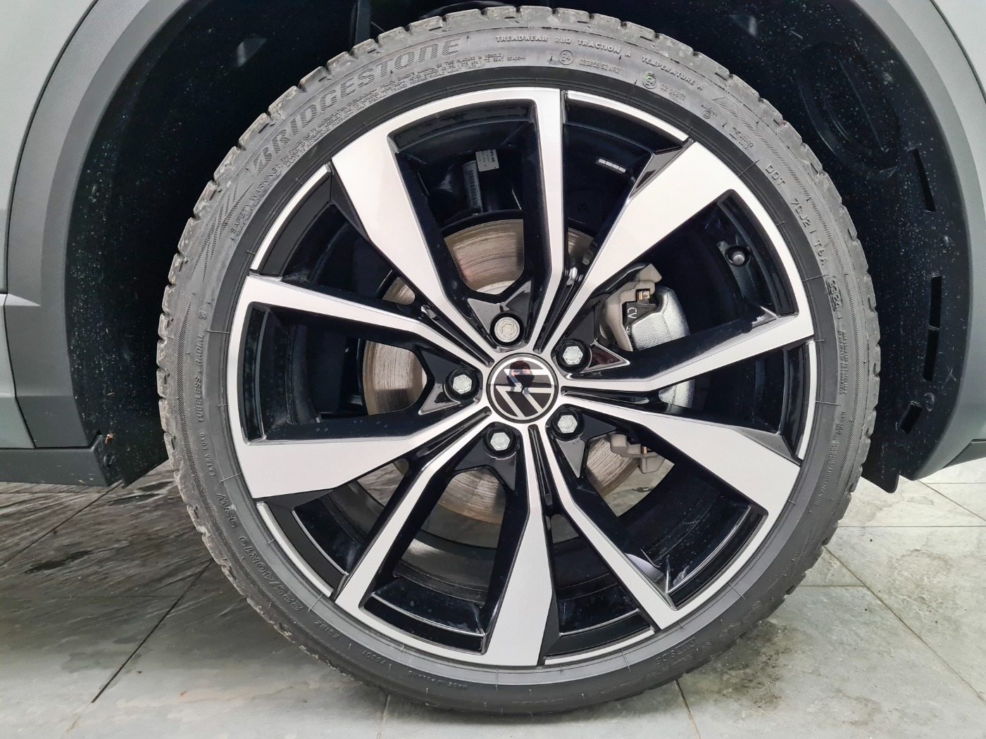 VW T-ROC (15/18)
