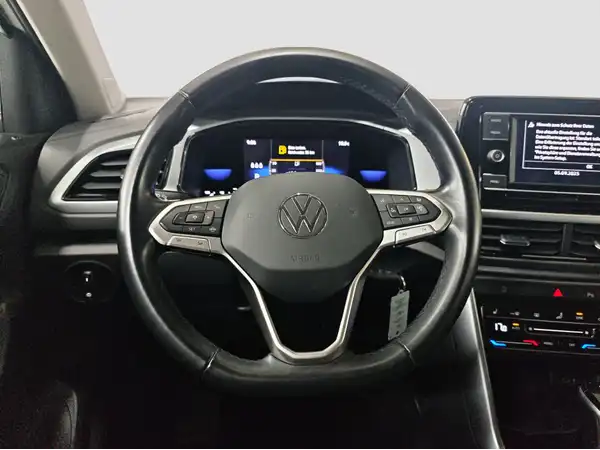 VW T-ROC (11/16)