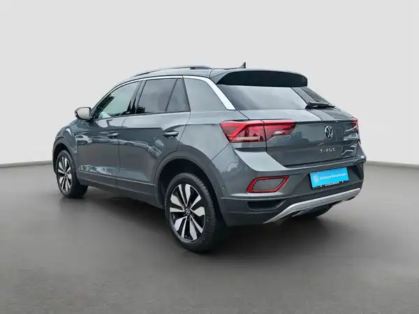 VW T-ROC (7/16)
