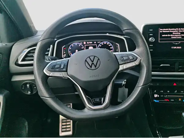 VW T-ROC (11/16)