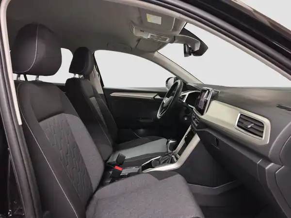 VW T-ROC (14/16)