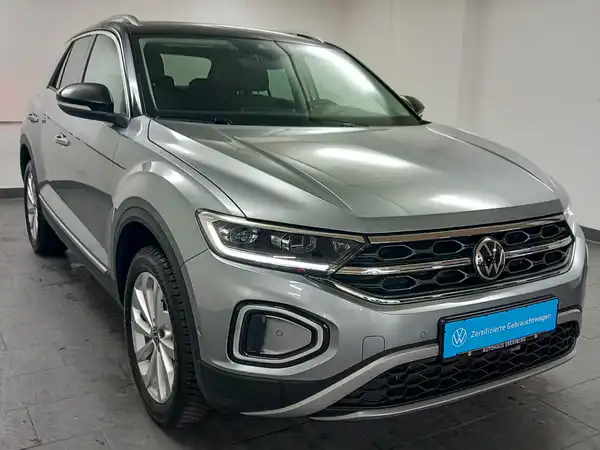 VW T-ROC (4/23)