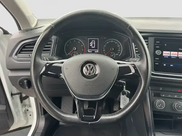 VW T-ROC (11/17)