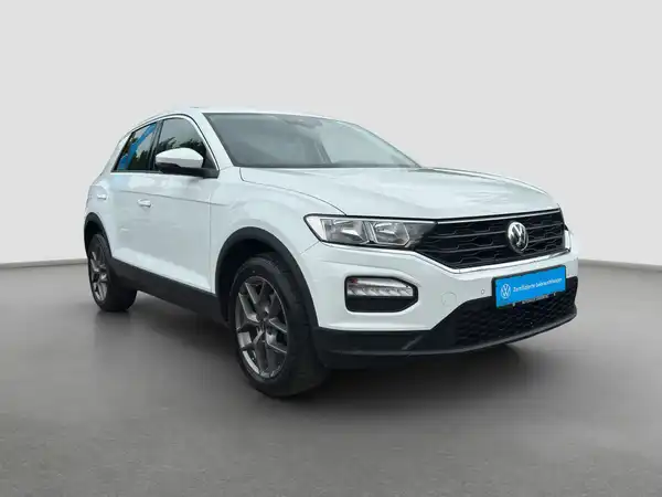 VW T-ROC (4/17)