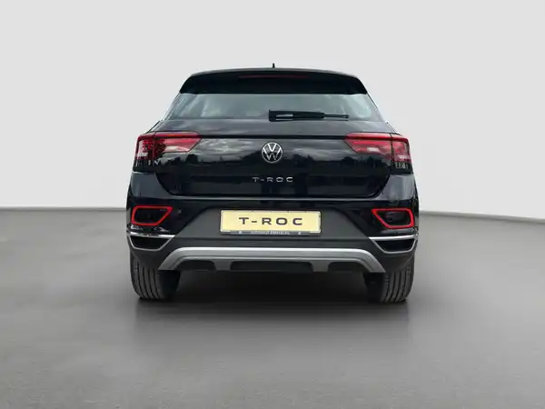 VW T-ROC (6/16)