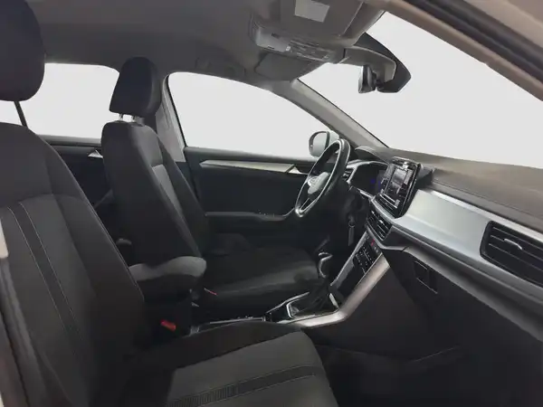 VW T-ROC (14/16)