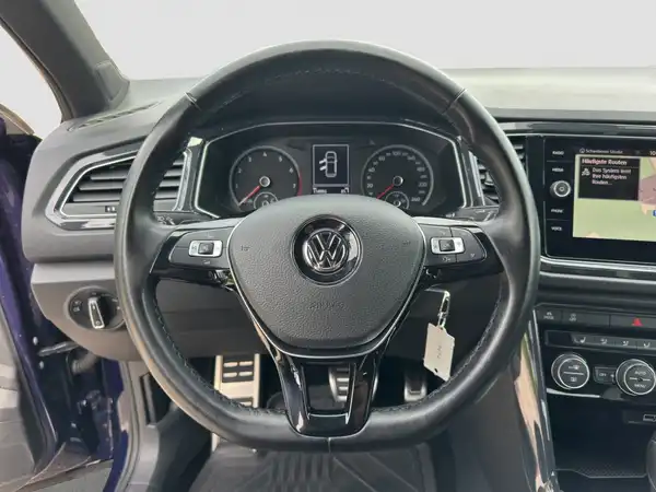 VW T-ROC (11/16)