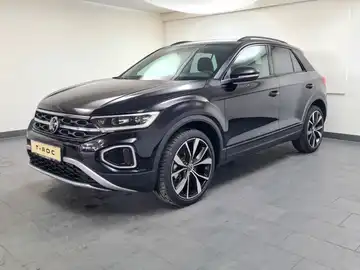 VW T-ROC (1/18)