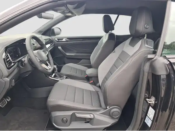 VW T-ROC CABRIOLET (8/16)