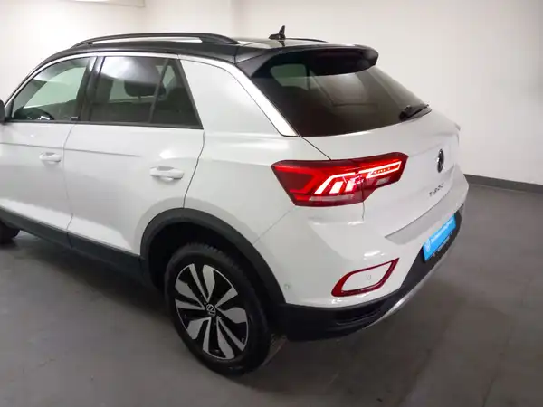 VW T-ROC (19/21)
