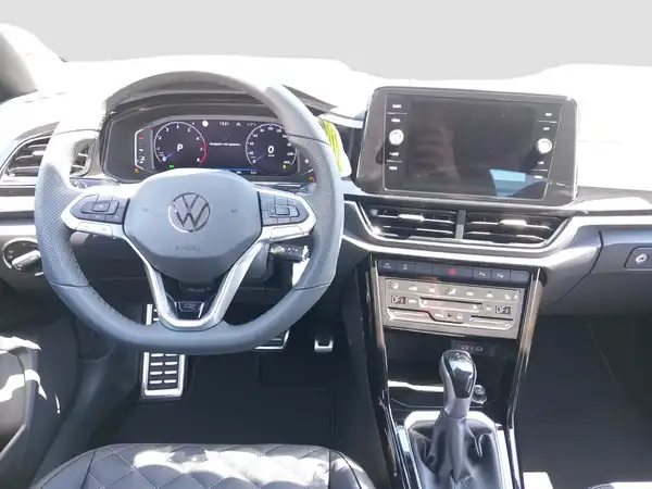 VW T-ROC CABRIOLET (10/16)