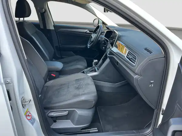 VW T-ROC (13/15)