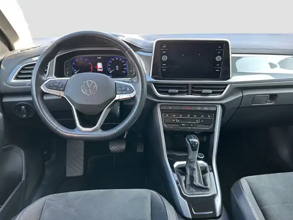 VW T-ROC (9/15)