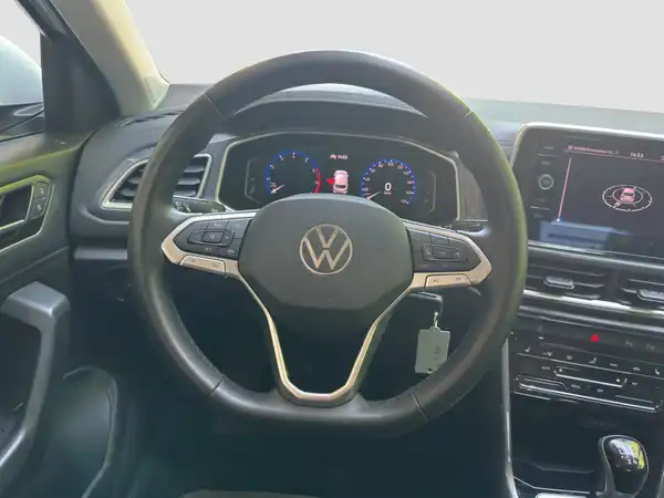 VW T-ROC (11/16)