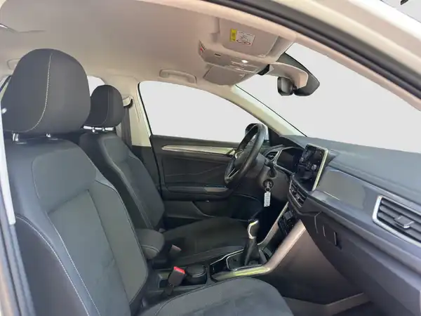 VW T-ROC (14/16)